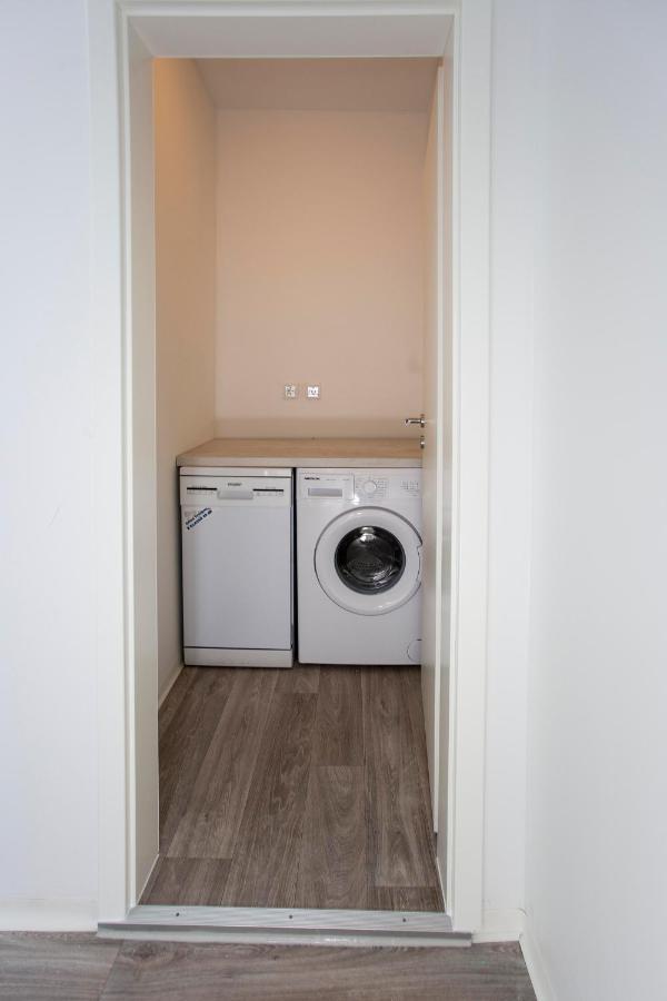 Zentral Gelegene, Helle Studio Apartments Nuremberga Exterior foto